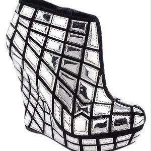 RETRO HIDDEN PLATFORM MIRROR LOOK BOOTIES/WEDGES